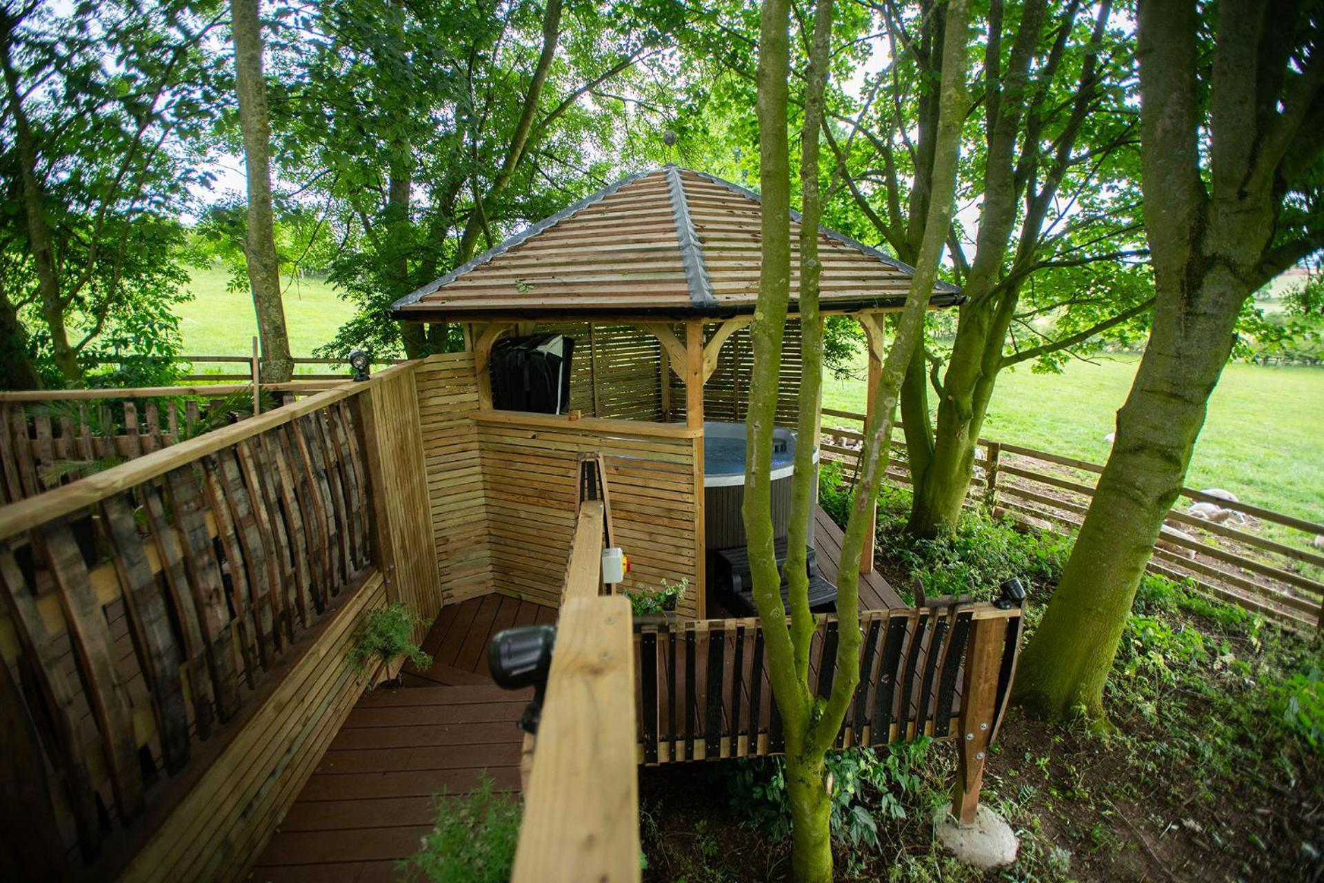 Burtree Country House, Tipi'S, Treehouse & Lodge & House Rooms With Hot Tubs In A Private Garden Thirsk Luaran gambar