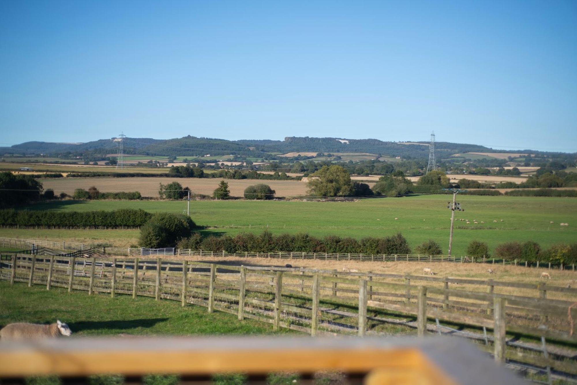 Burtree Country House, Tipi'S, Treehouse & Lodge & House Rooms With Hot Tubs In A Private Garden Thirsk Luaran gambar
