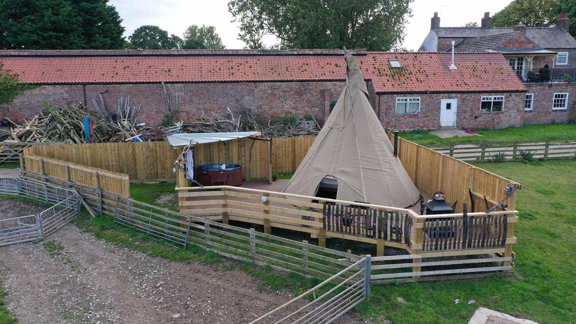 Burtree Country House, Tipi'S, Treehouse & Lodge & House Rooms With Hot Tubs In A Private Garden Thirsk Luaran gambar
